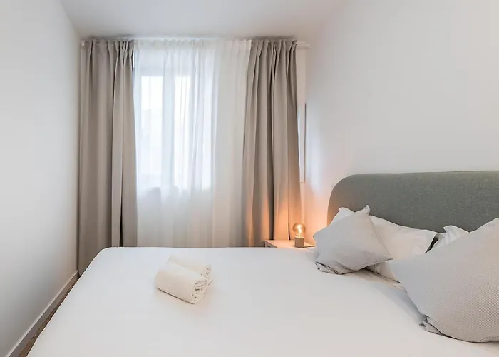 Guestready - Picaria Graffiti * 포르투